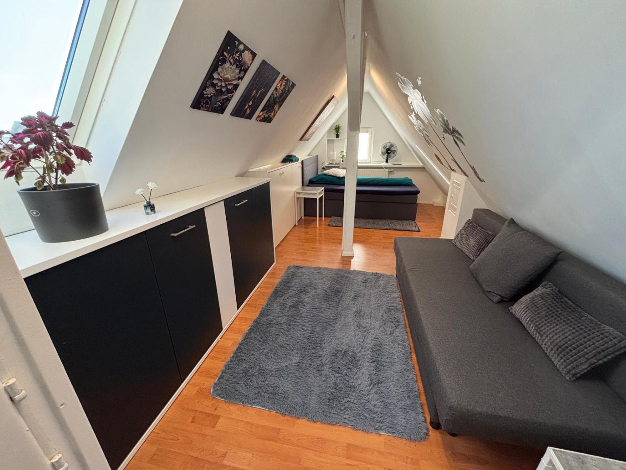 Moderne Deluxe 3-Zi Eigentums- Maisonette-Wohnung Ibm Bertrandt Mercedes Ehningen Экстерьер фото