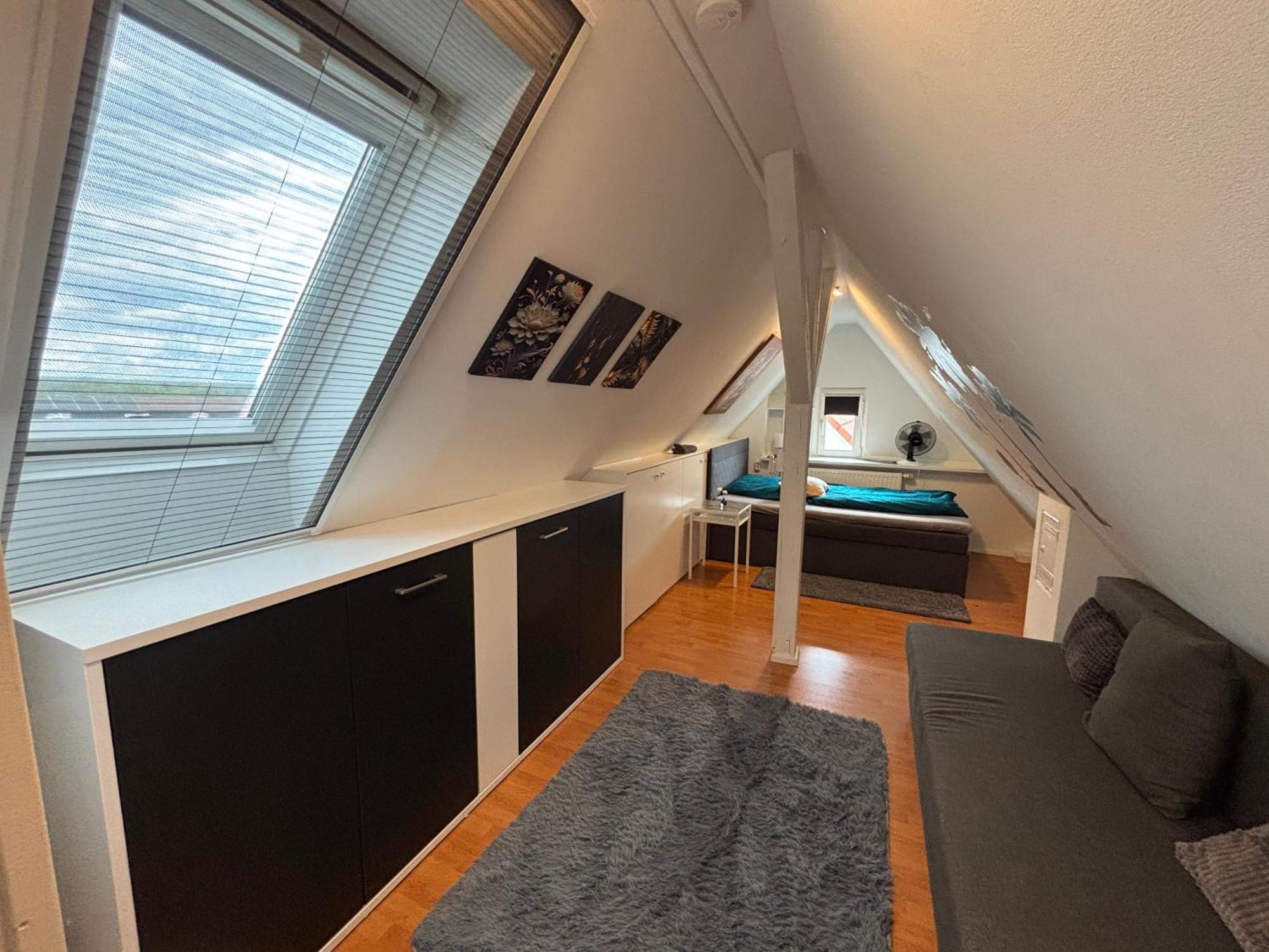 Moderne Deluxe 3-Zi Eigentums- Maisonette-Wohnung Ibm Bertrandt Mercedes Ehningen Экстерьер фото